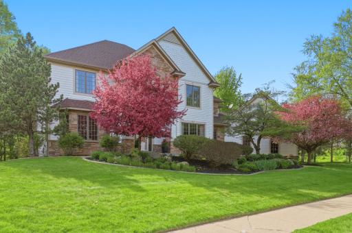 8562 French Curve, Eden Prairie, MN 55347