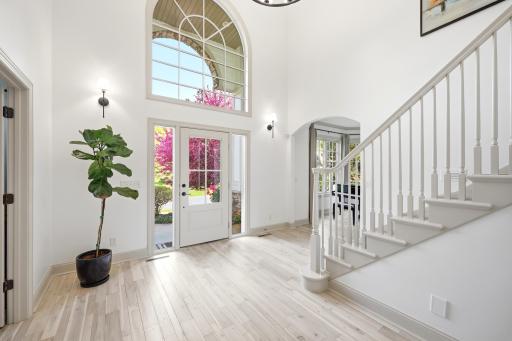 8562 French Curve, Eden Prairie, MN 55347