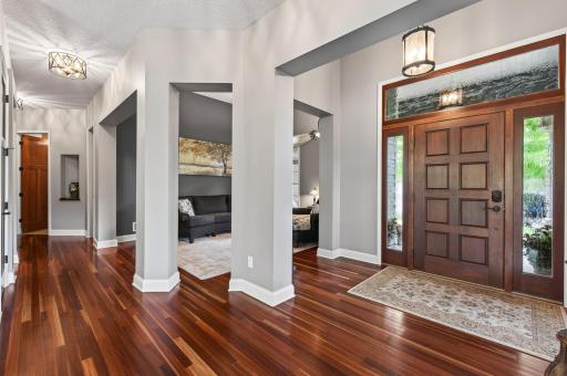 7320 Everest Lane N, Maple Grove, MN 55311