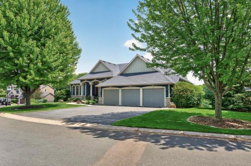 7320 Everest Lane N, Maple Grove, MN 55311