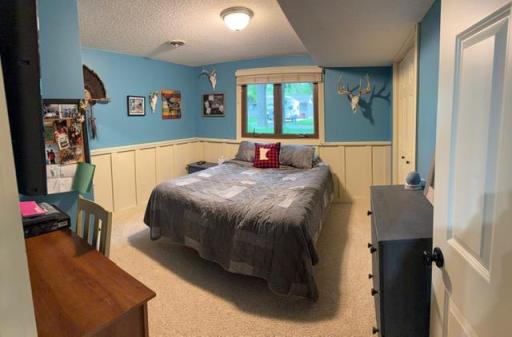 725 S Gilman Avenue, Litchfield, MN 55355