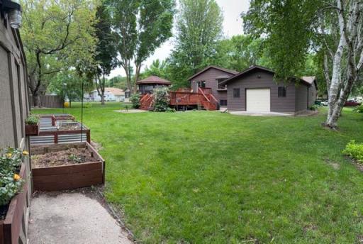 725 S Gilman Avenue, Litchfield, MN 55355
