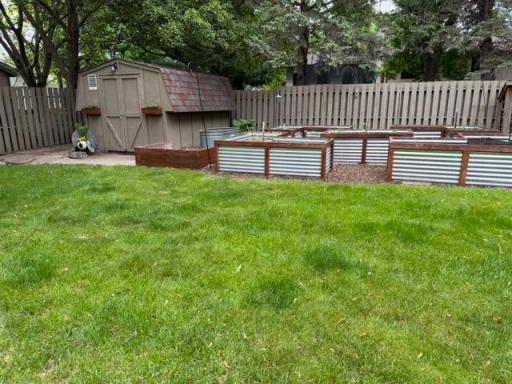 725 S Gilman Avenue, Litchfield, MN 55355