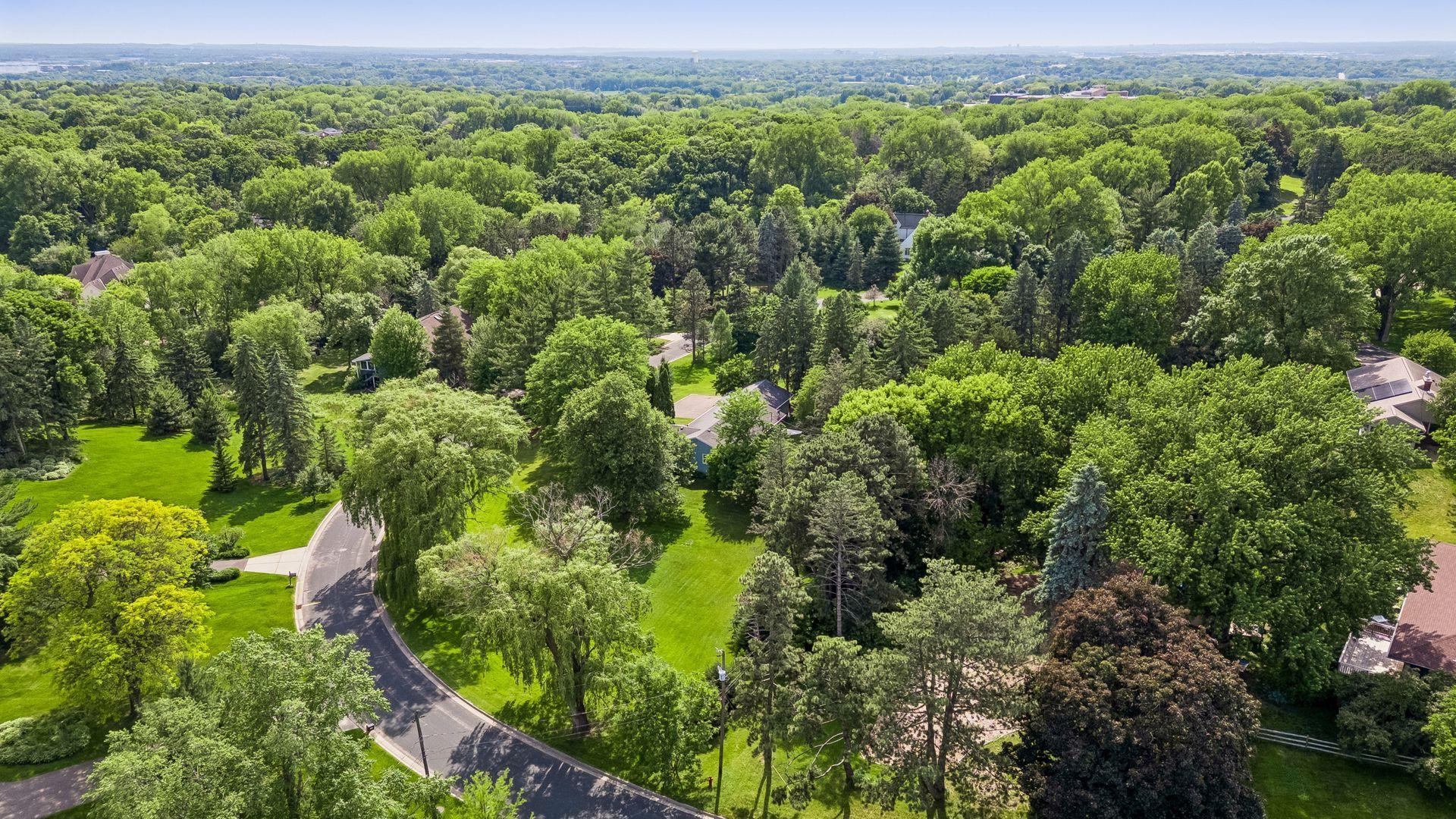 Fantastic yard space offers endless opportunities for outdoor enjoyment and a prefect place to call home!