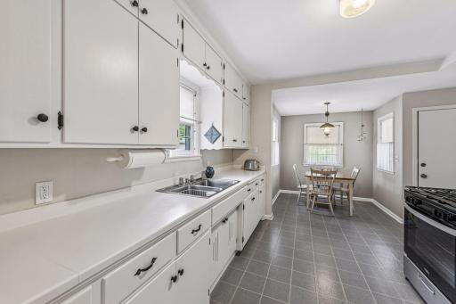 3353 Russell Avenue N, Minneapolis, MN 55412