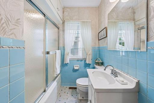 3353 Russell Avenue N, Minneapolis, MN 55412