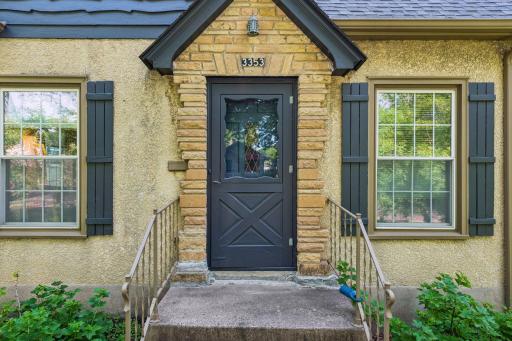 3353 Russell Avenue N, Minneapolis, MN 55412