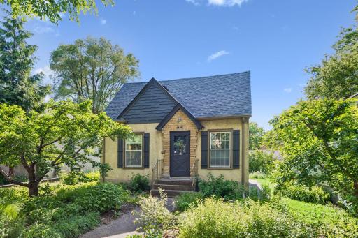 3353 Russell Avenue N, Minneapolis, MN 55412