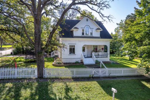 322 3rd Avenue SE, Pelican Rapids, MN 56572