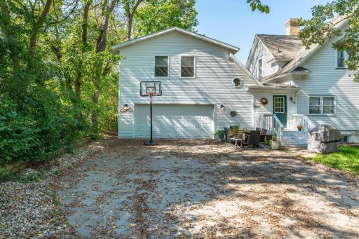 322 3rd Avenue SE, Pelican Rapids, MN 56572
