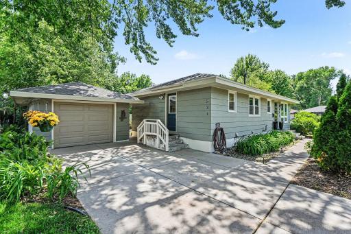 531 Locust Street, Chaska, MN 55318