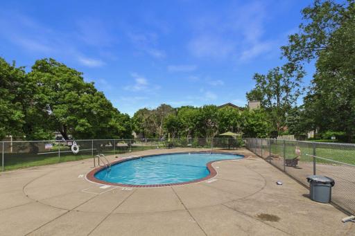 2801 Flag Avenue N, 222, Minneapolis, MN 55427