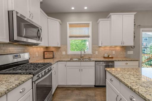 9231 Lighthouse Lane, Saint Paul, MN 55129