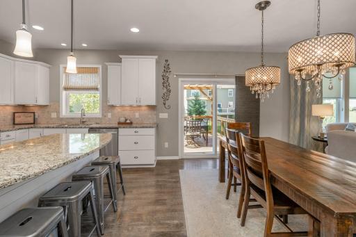9231 Lighthouse Lane, Saint Paul, MN 55129