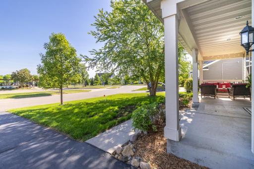 9231 Lighthouse Lane, Saint Paul, MN 55129