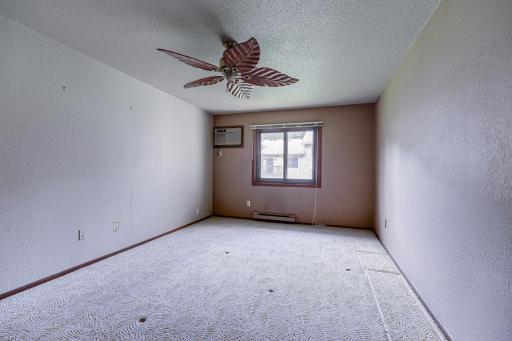 1601 Cohansey Street, 204, Saint Paul, MN 55117