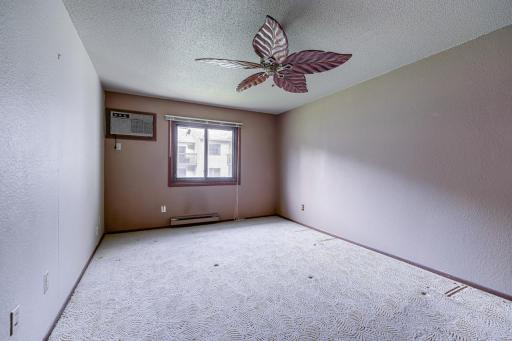 1601 Cohansey Street, 204, Saint Paul, MN 55117