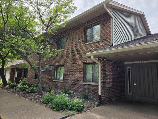1601 Cohansey Street, 204, Saint Paul, MN 55117