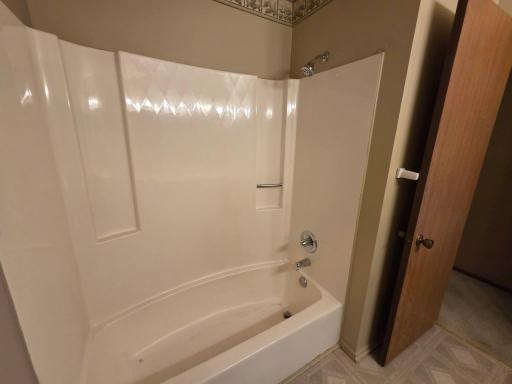 1601 Cohansey Street, 204, Saint Paul, MN 55117