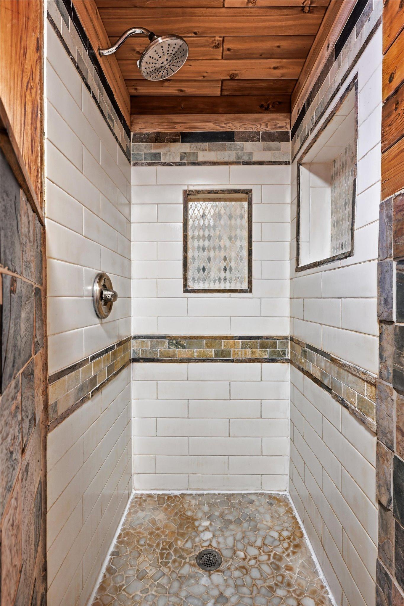 A spa-inspired space to refresh and recharge.
