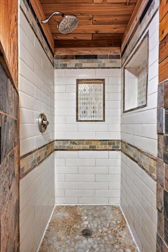 A spa-inspired space to refresh and recharge.