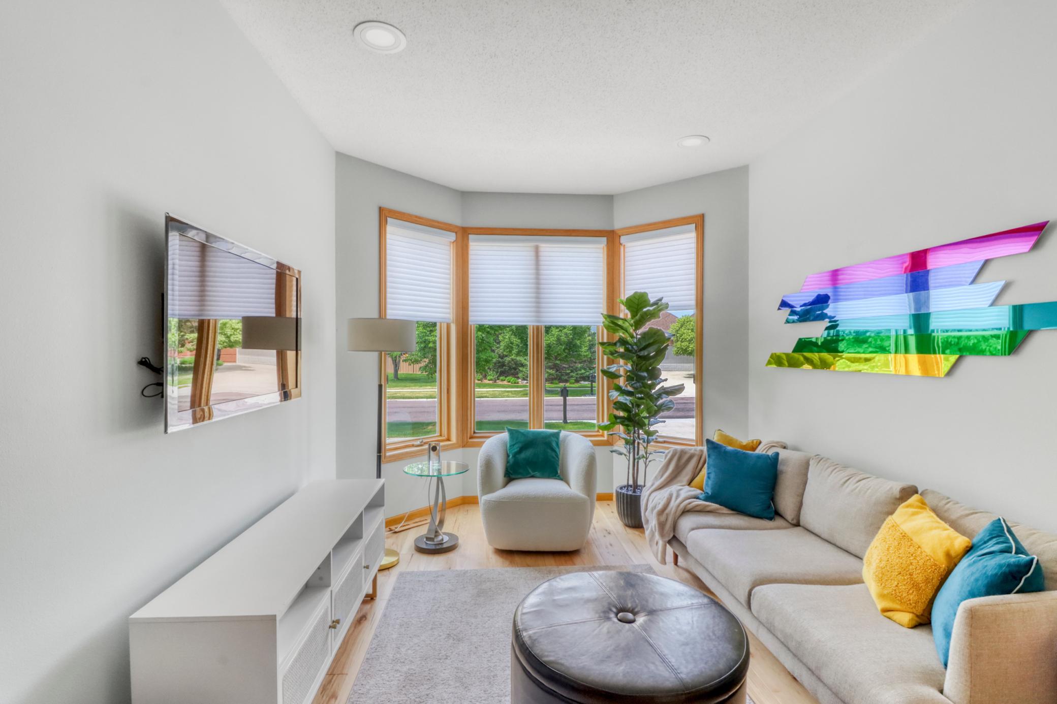 Office / Sitting Cove