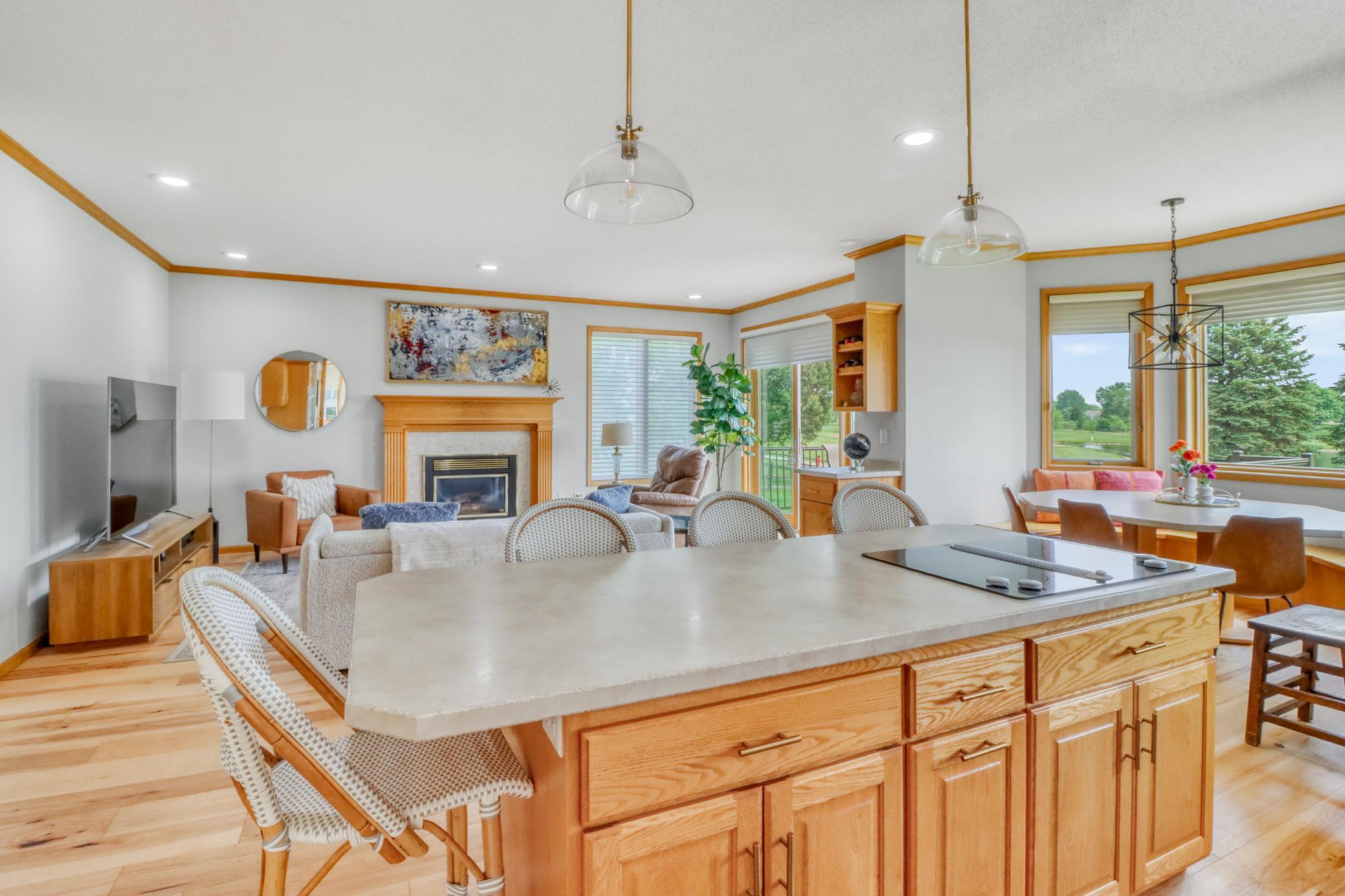 Kitchen1_6.JPG