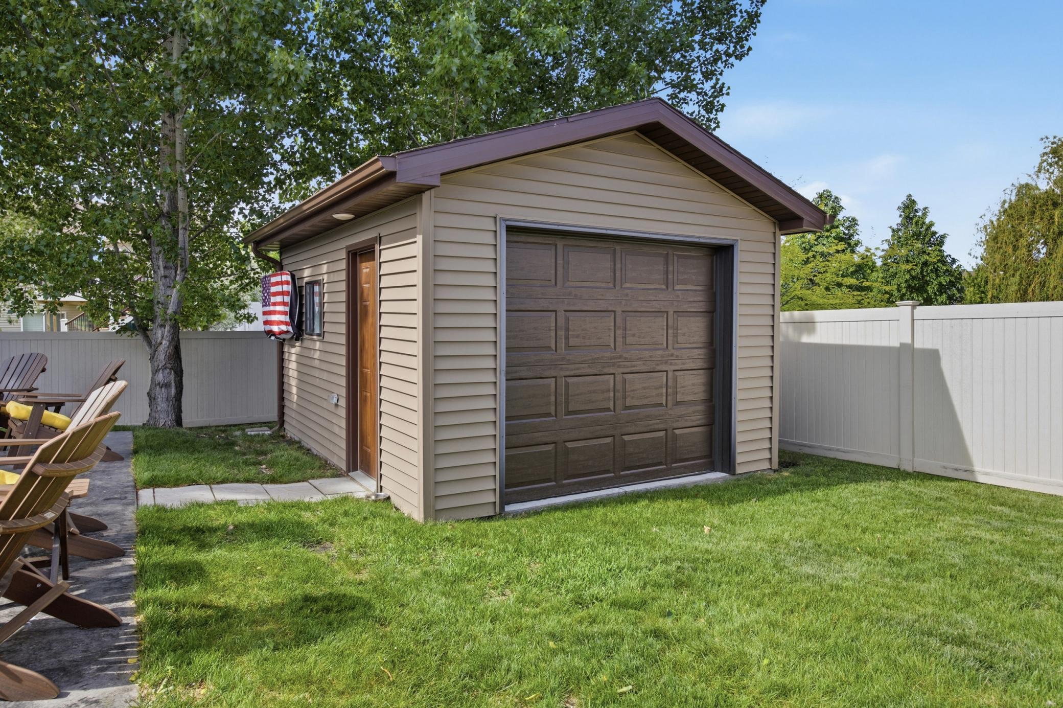 Shed