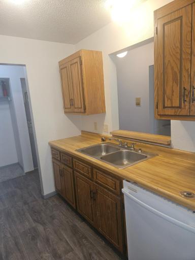 157 Mindy Lane, 29, Montrose, MN 55363