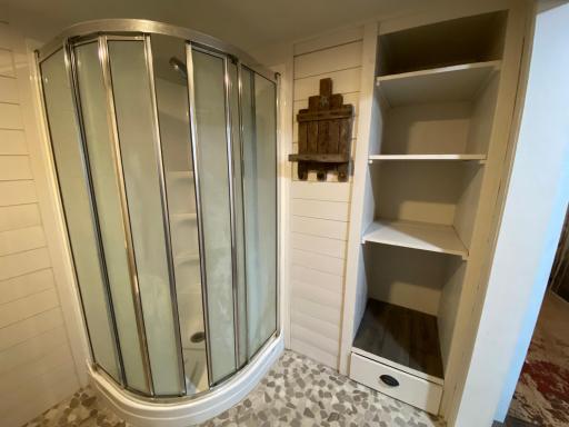 3/4 L/L shower