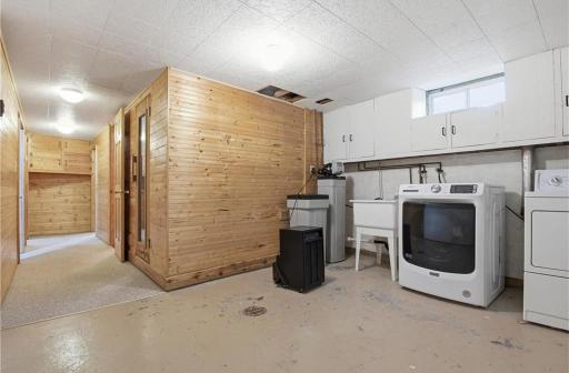 2121 Country Club Drive NE, Willmar, MN 56201