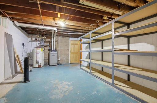 2121 Country Club Drive NE, Willmar, MN 56201