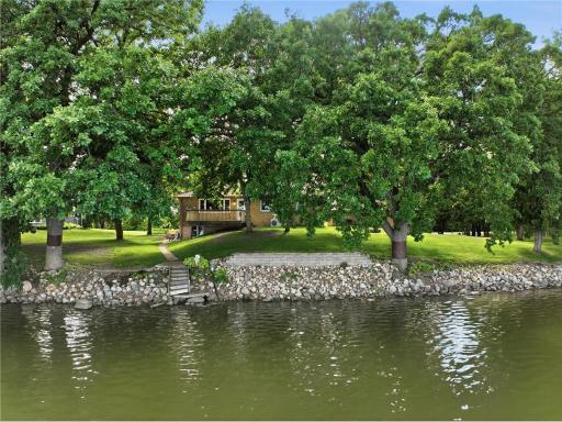 2121 Country Club Drive NE, Willmar, MN 56201