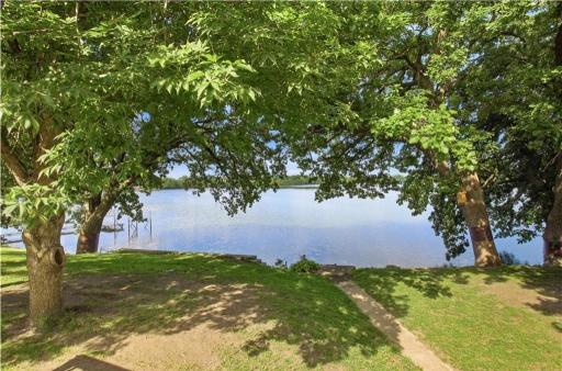 2121 Country Club Drive NE, Willmar, MN 56201