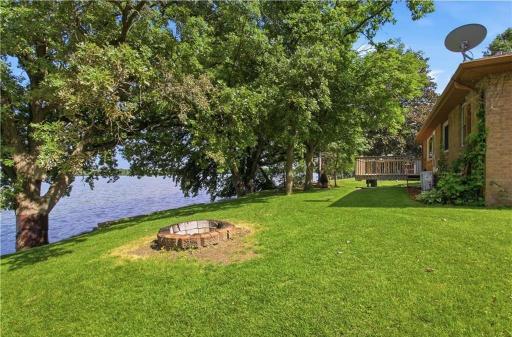 2121 Country Club Drive NE, Willmar, MN 56201