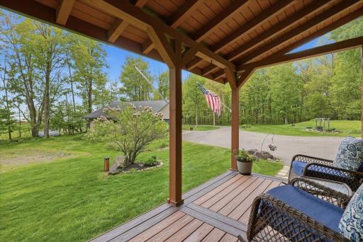 05-Front Porch.jpg
