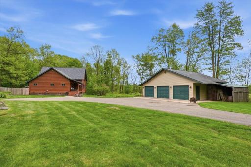 38-Driveway.jpg