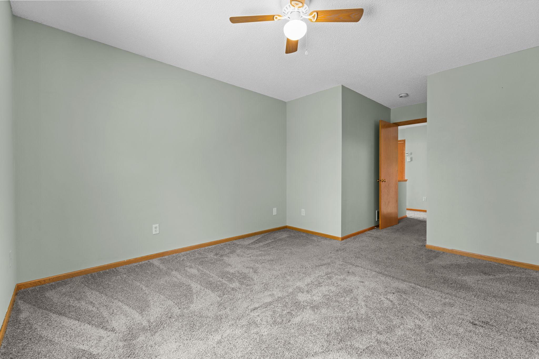 Vivid Spaces_12598 74th Ave N_21.JPG