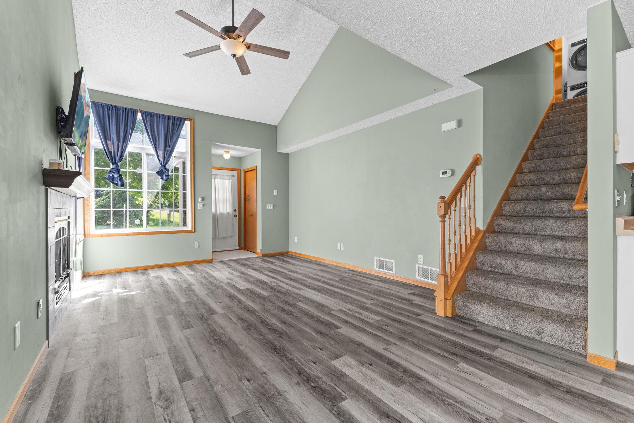 Vivid Spaces_12598 74th Ave N_12.JPG