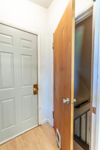617 Cedar Lane, Moorhead, MN 56560