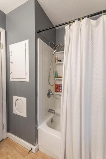 617 Cedar Lane, Moorhead, MN 56560