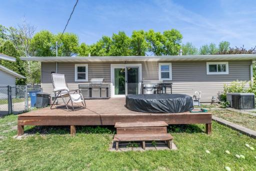 617 Cedar Lane, Moorhead, MN 56560