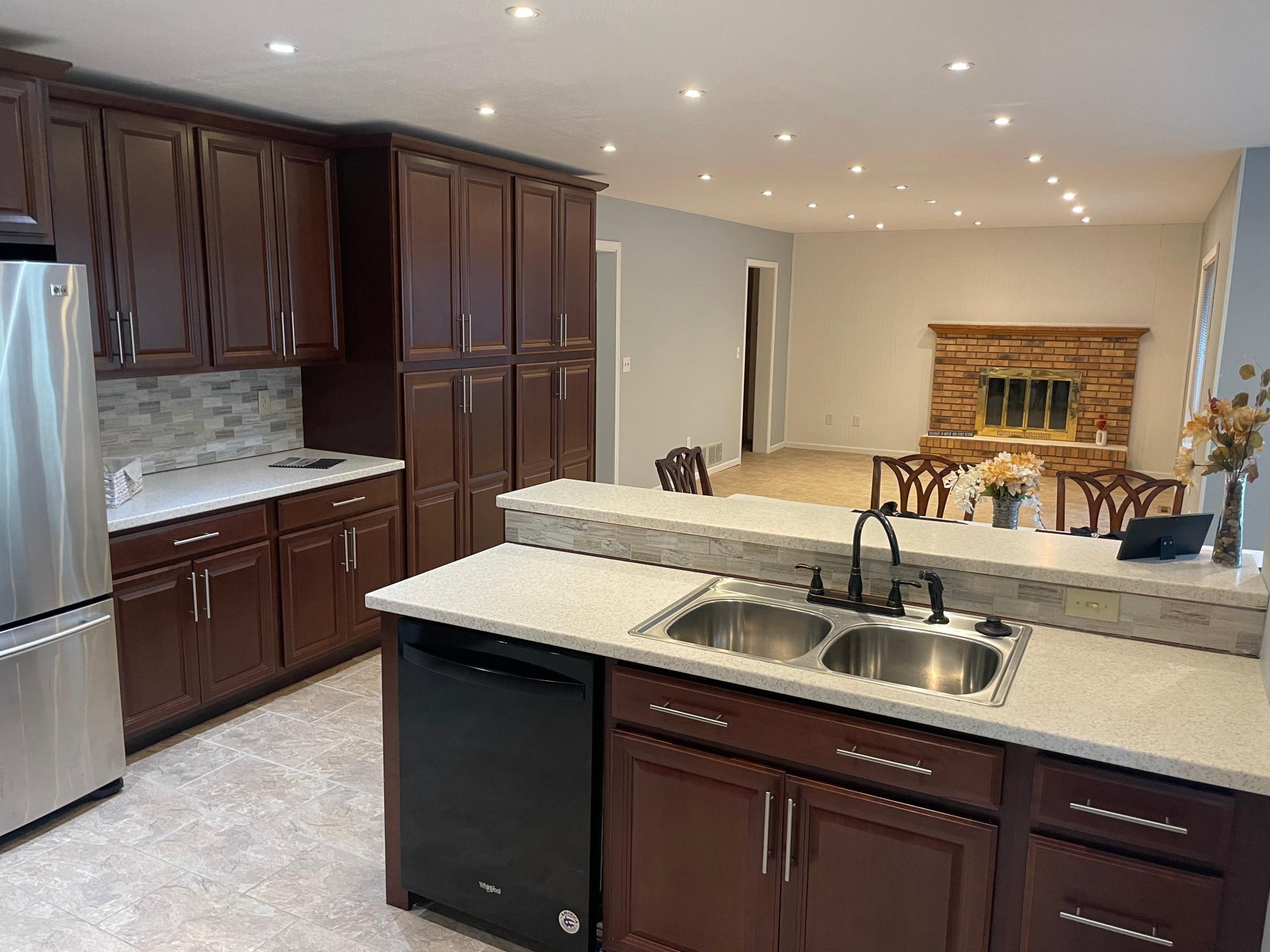 Kitchen Cabinets Galore.jpg