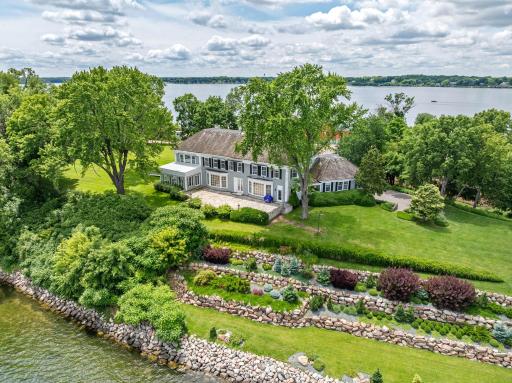 1480 Bracketts Point Road, Wayzata, MN 55391