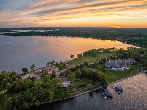 1480 Bracketts Point Road, Wayzata, MN 55391