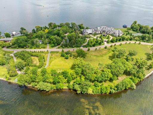 1365 Bracketts Point Road, Wayzata, MN 55391