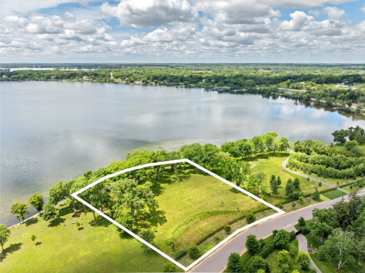 1415 Bracketts Point Road, Orono, MN 55391