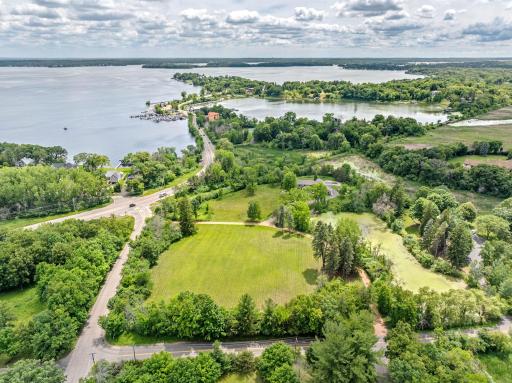 1445 Fox Street, Wayzata, MN 55391