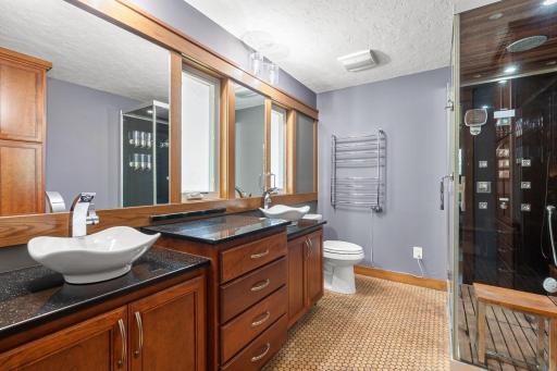 60-web-or-mls-706-23rd-st-sw.jpg