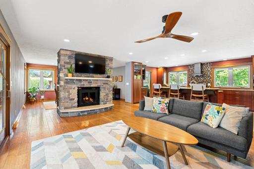 49-web-or-mls-706-23rd-st-sw.jpg